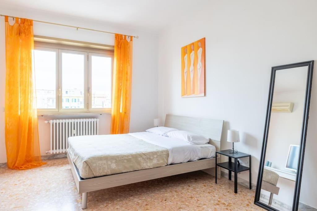 Ambra'S Bright Apartment Rome Bagian luar foto