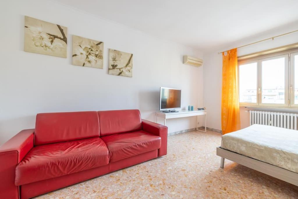 Ambra'S Bright Apartment Rome Bagian luar foto